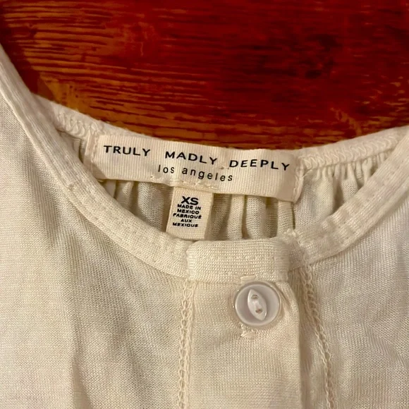 Beautiful Ecru Jersey Tank Blouse, by Truly Madly Deeply, Los Angeles.  Size XS - Picture 2 of 4